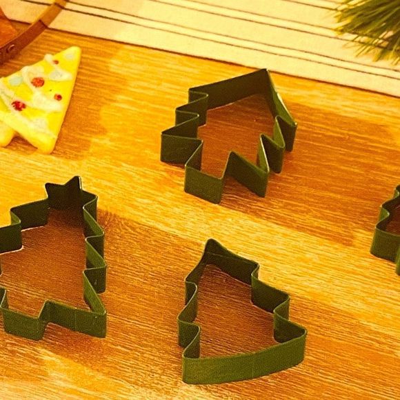 Threshold Other - Threshold tree cookie Cutter 5 Piece Holiday Winter Christmas Craft Baking Set
